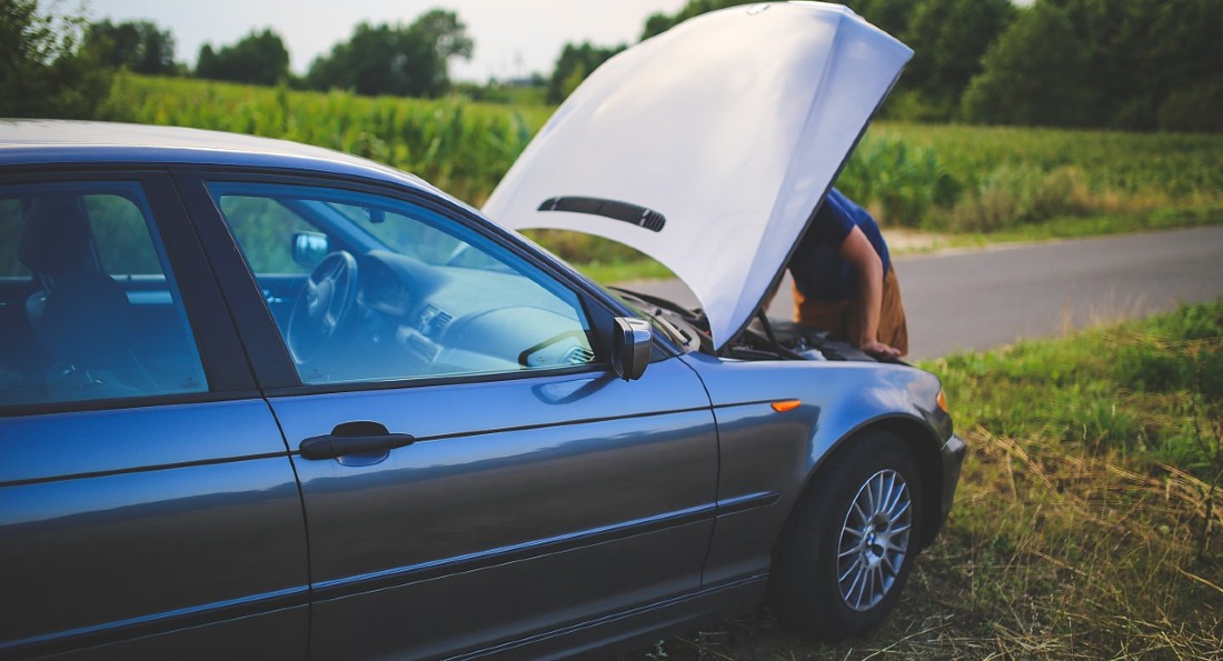 The most common reasons why car batteries die